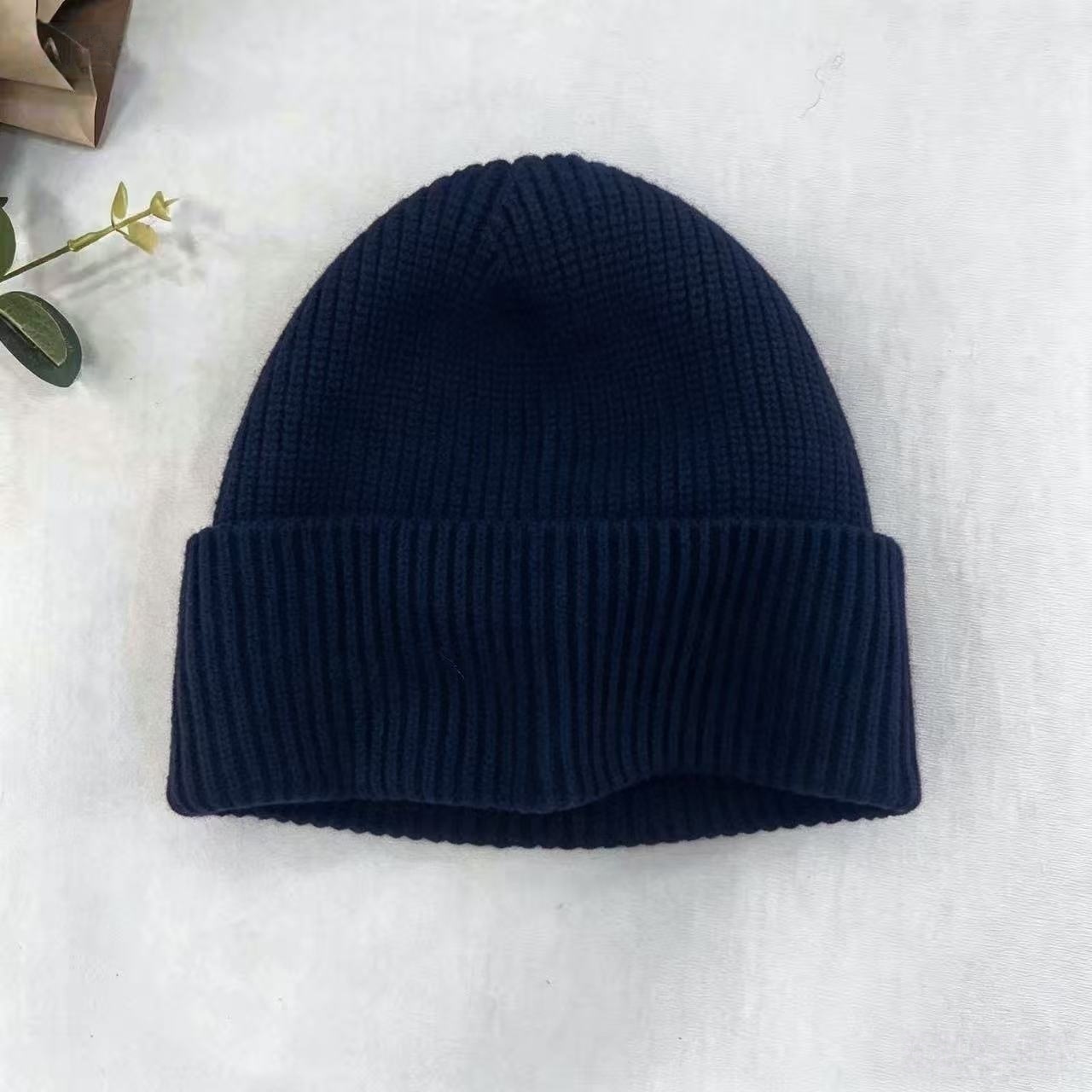 Granatowa, prążkowana, termicz – Beanie Cuffed Knit recenzja i cena