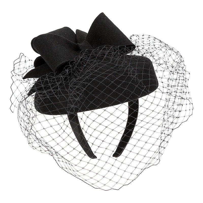 Francuski czarny beret fascyna – Beret French Wool recenzja i cena